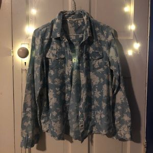 Quirky Vintage Blue Flower Snap Button Up